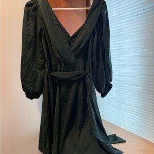 Banana Republic Dark Green Long Sleeve Dress